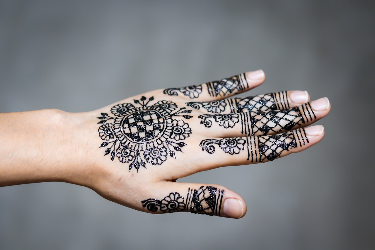 flower mehndi design